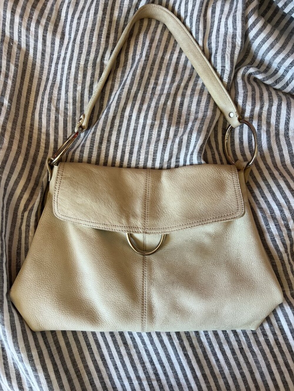 Vintage Leather Cream Shoulder Bag